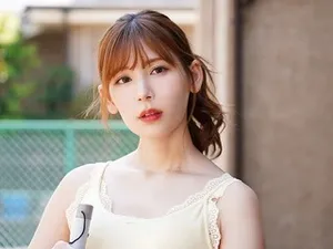 Bạn thân của Người vợ say xỉn ngủ nhờ, Chồng yêu nữa đêm lén mò ra phòng khách